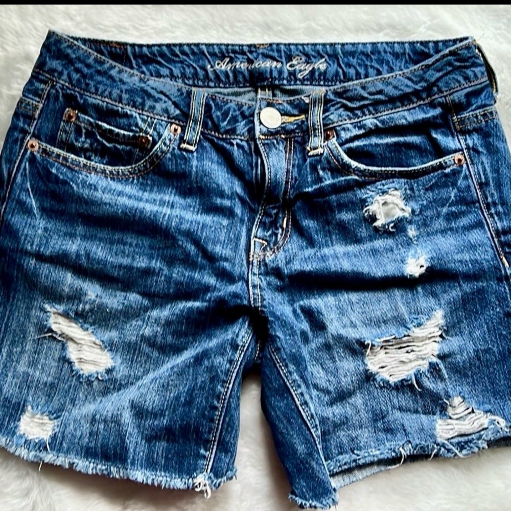 American Eagle Boyfriend Shorts Distressed 4 27
